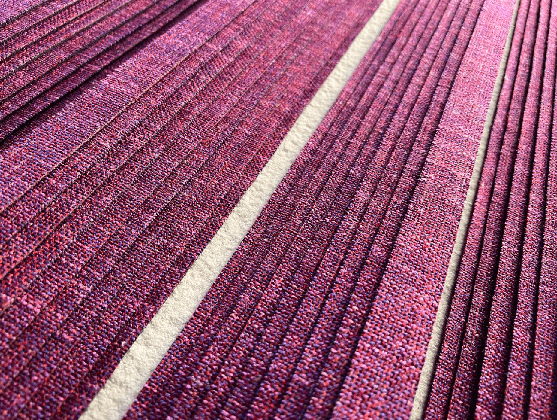 BASIC 02 / Varyasyon 2/6 / Kumaş, Kireçtaşı / 67x95x4 cm / 2023